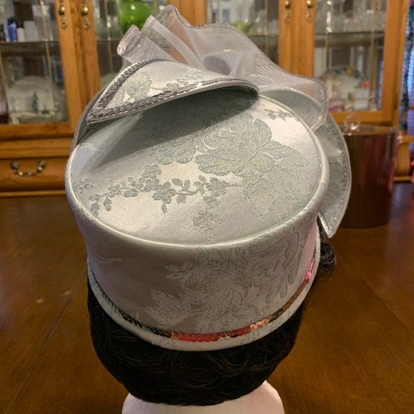 Hat - Picture 3 of 4